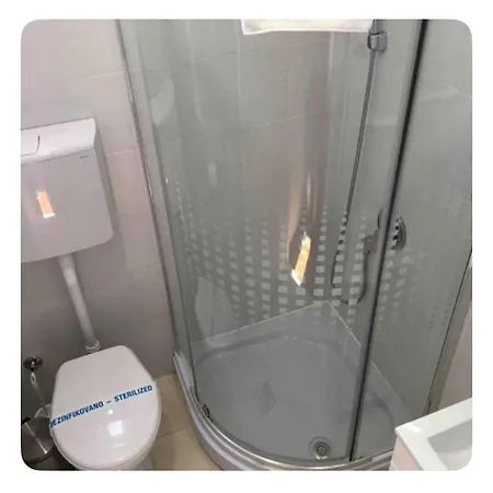 Pedestrian Zone Escape *